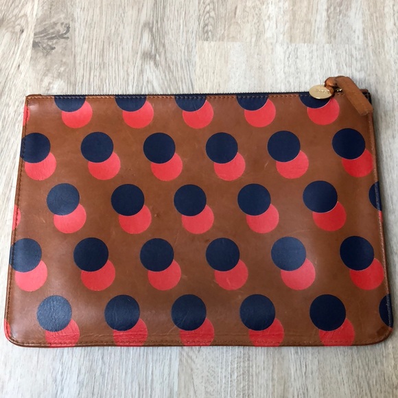 Clare V Handbags - Clare V leather flat pouch